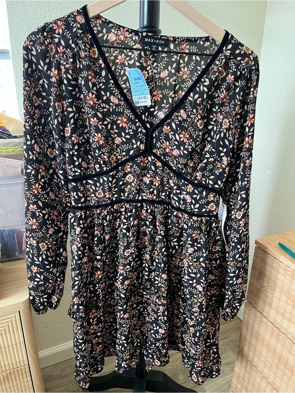 Max+Ash Black Floral Long-Sleeve Dress with Peach and Cream Accents